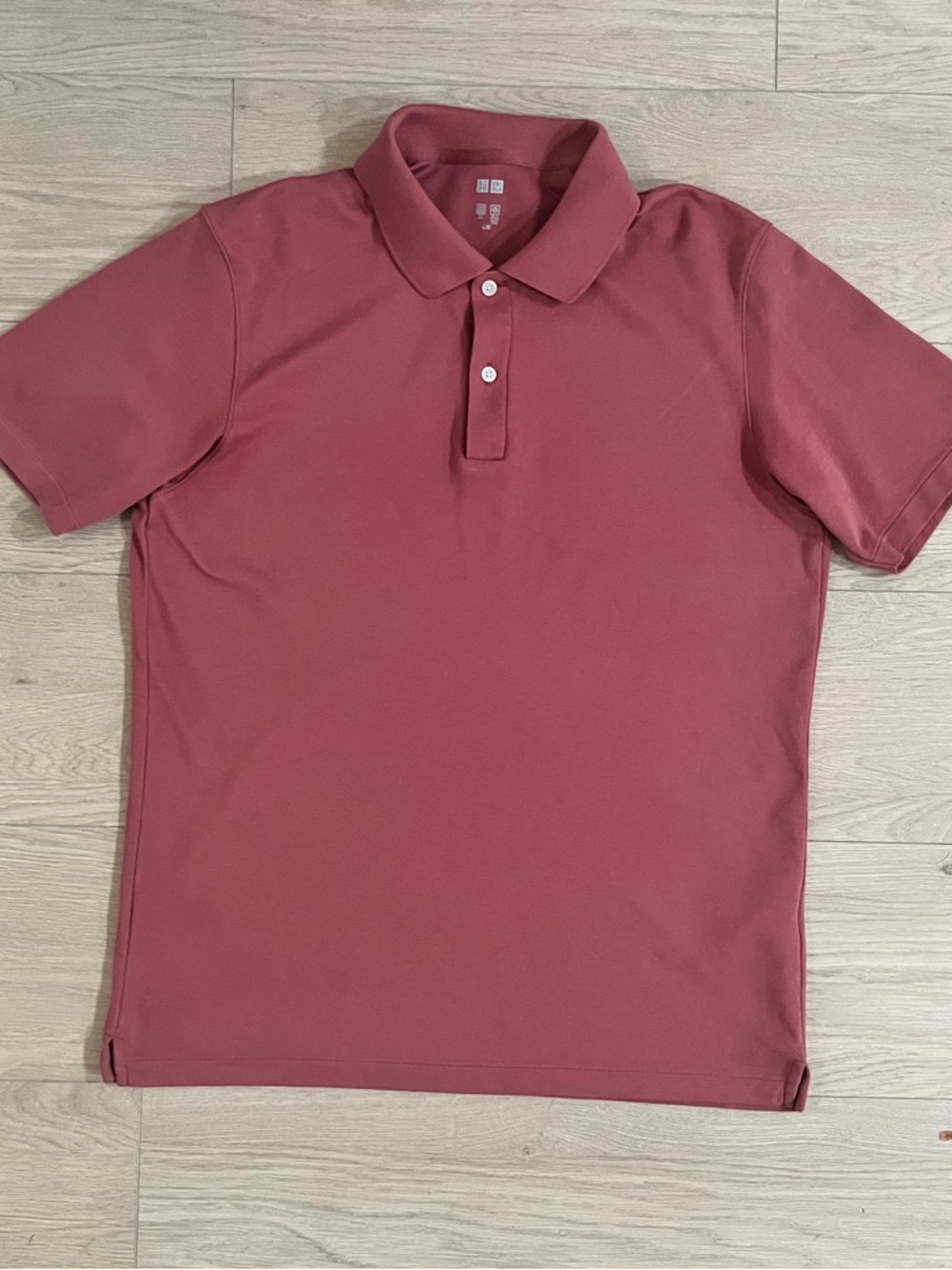 Men's Uniqlo Short Sleeve Polo Shirt in Dusty Rose